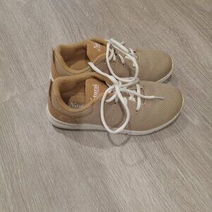 NEW Brown Natural Reflections Tennis Shoes